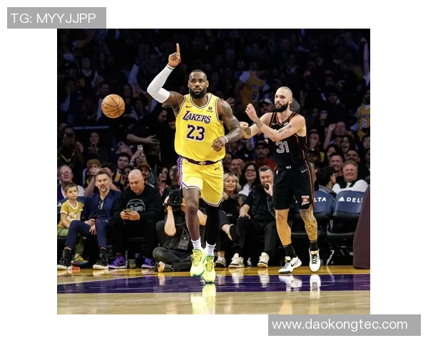 2020年西部决赛第二场湖人与掘金的精彩对决回顾与分析