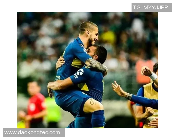 博卡青年与河床激战解放者杯决赛首回合争夺荣耀之战