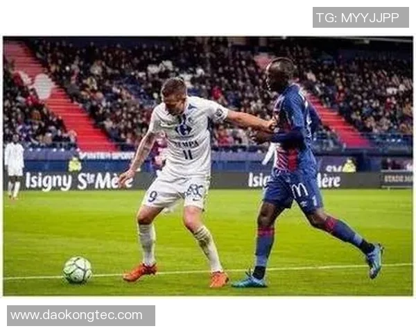 法国杯格勒诺布与斯特拉斯比赛延期原因及影响分析